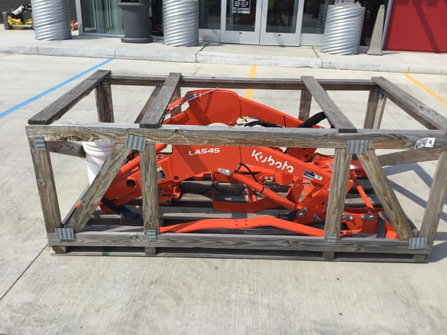 Image of Kubota LA545 equipment image 1