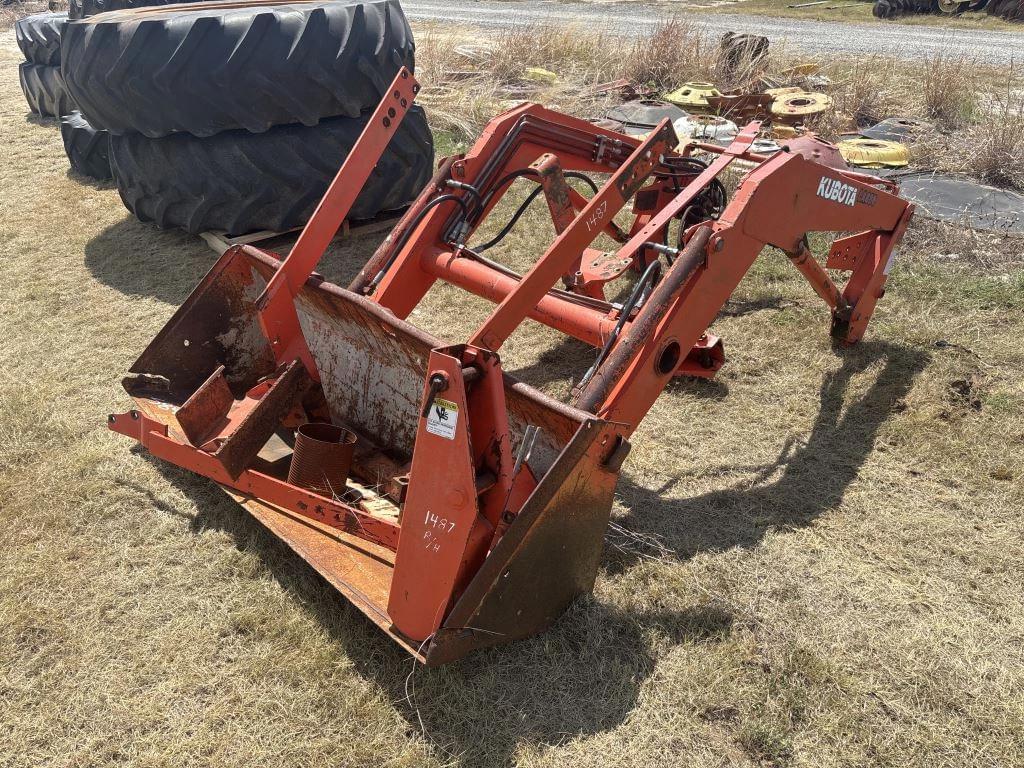 Image of Kubota LA680 Primary image