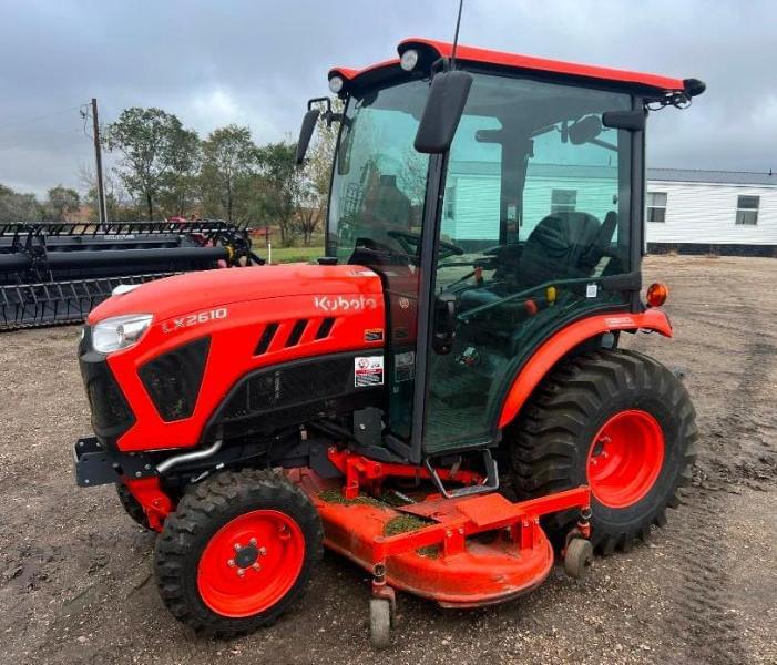 Image of Kubota LX2610HSD Primary image