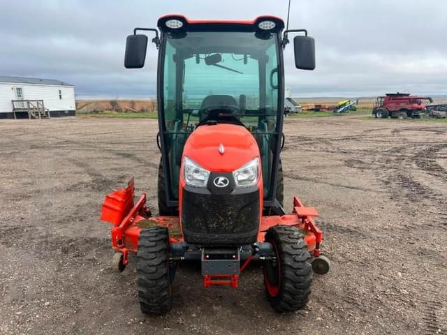 Image of Kubota LX2610HSD equipment image 1