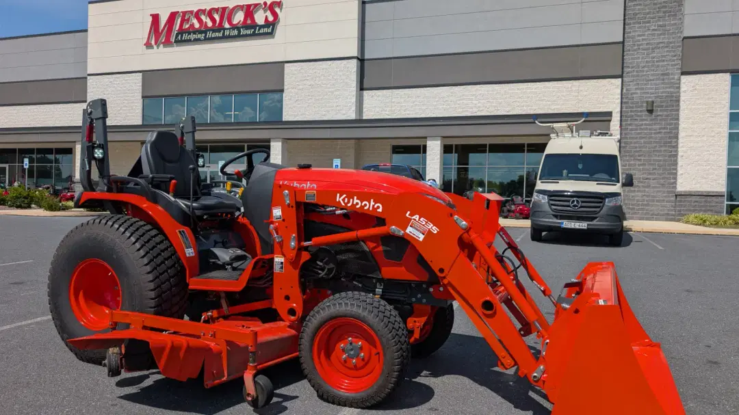 Image of Kubota LX2610HSD Primary image