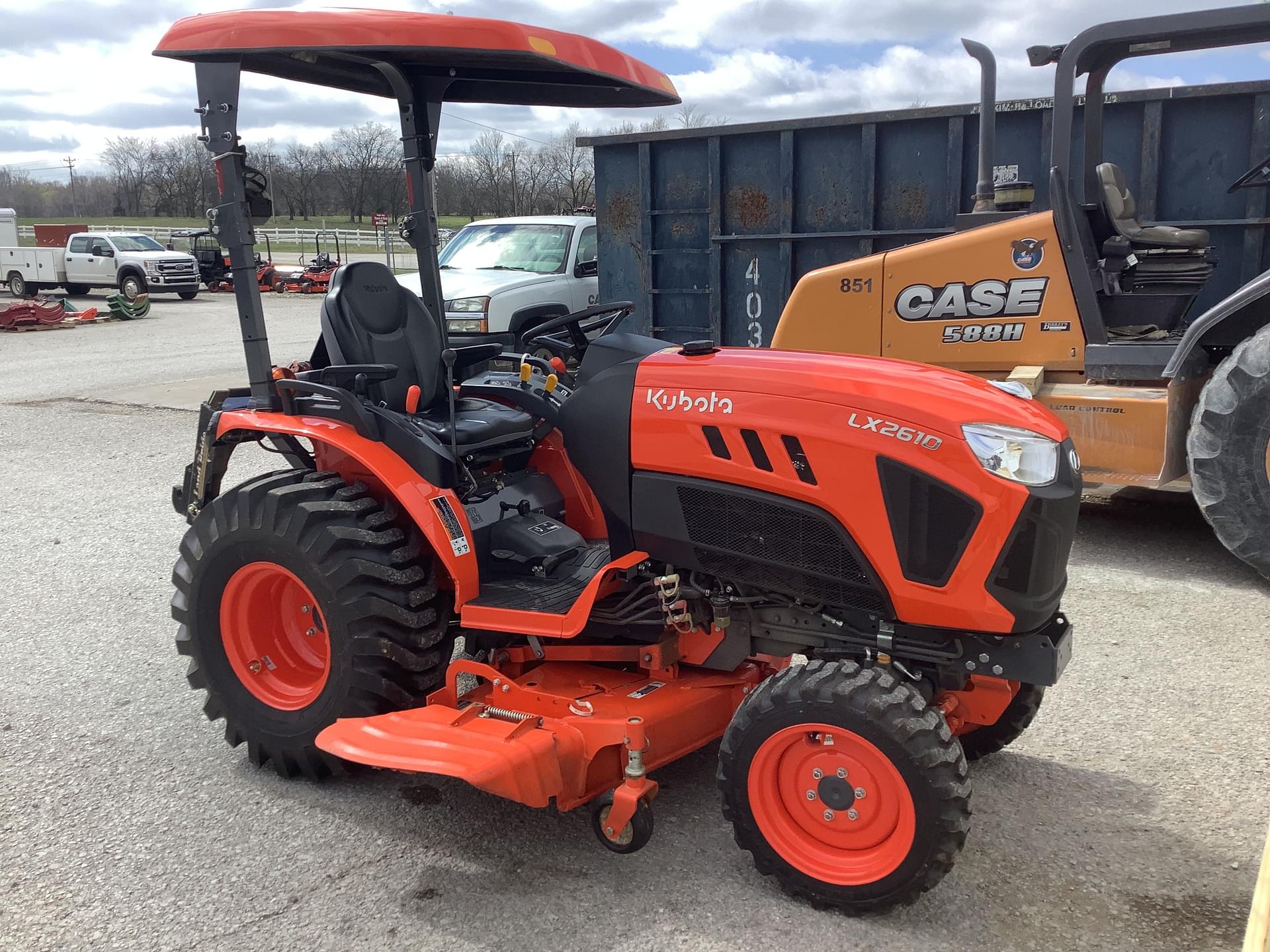 Kubota LX2610 Tractors Less than 40 HP for Sale Tractor Zoom