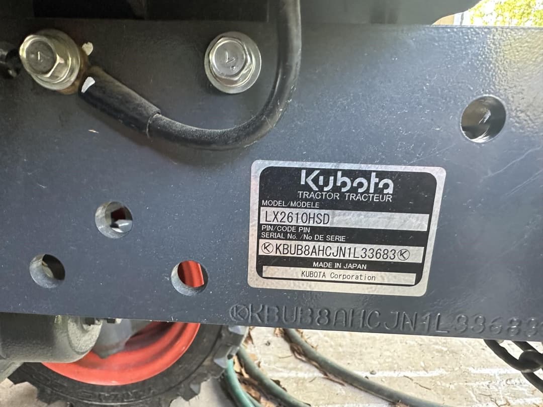 Image of Kubota LX2610HSDC Image 0