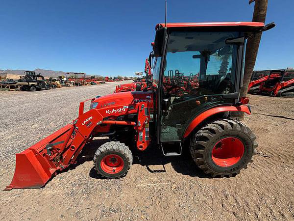 Image of Kubota LX2610HSDC Primary image