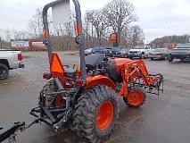 Main image Kubota LX2610SU 3