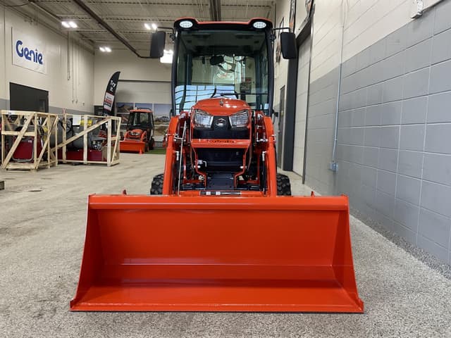 Image of Kubota LX2620HSDC equipment image 1
