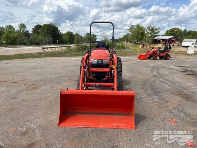 Image of Kubota LX3310HSD equipment image 1