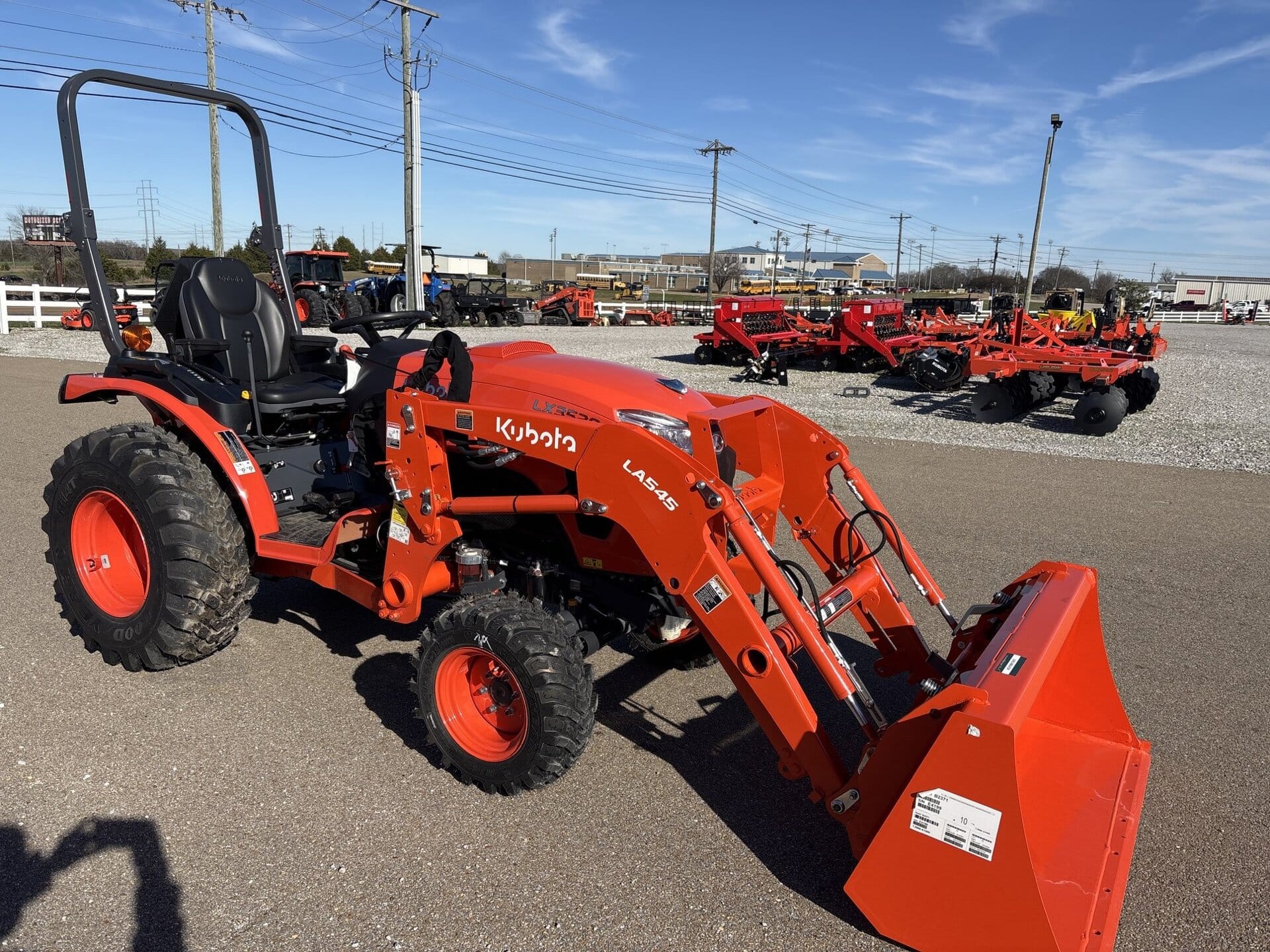 Main image Kubota LX3520