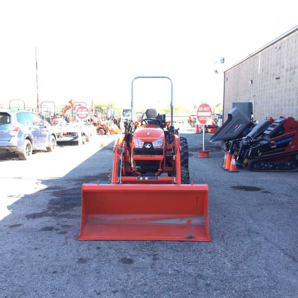 Kubota LX3520HSD Equipment Image0