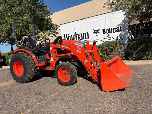 Image of Kubota LX3520HSD equipment image 1