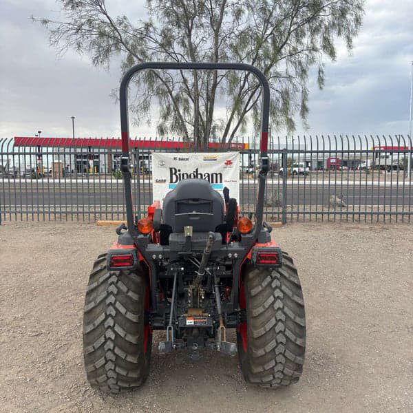 Image of Kubota LX3520HSD equipment image 3
