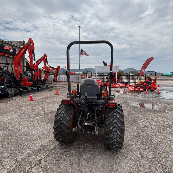 Kubota LX3520HSD Equipment Image0