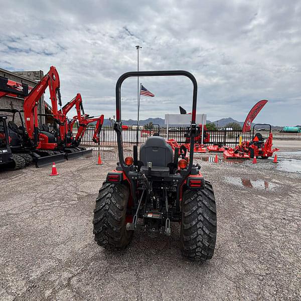 Image of Kubota LX3520HSD equipment image 3