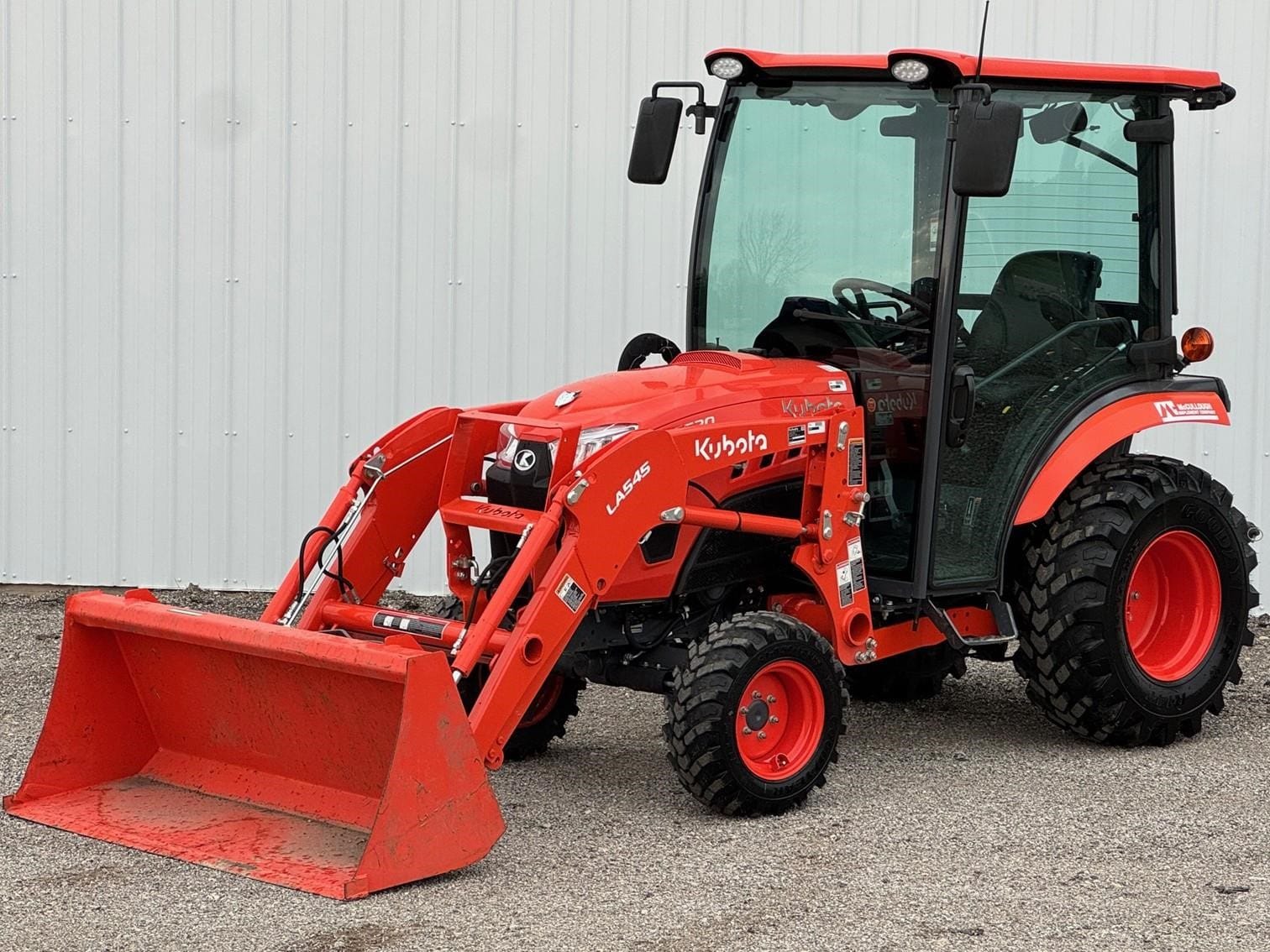 2024 Kubota LX3520HSDC Equipment Image0