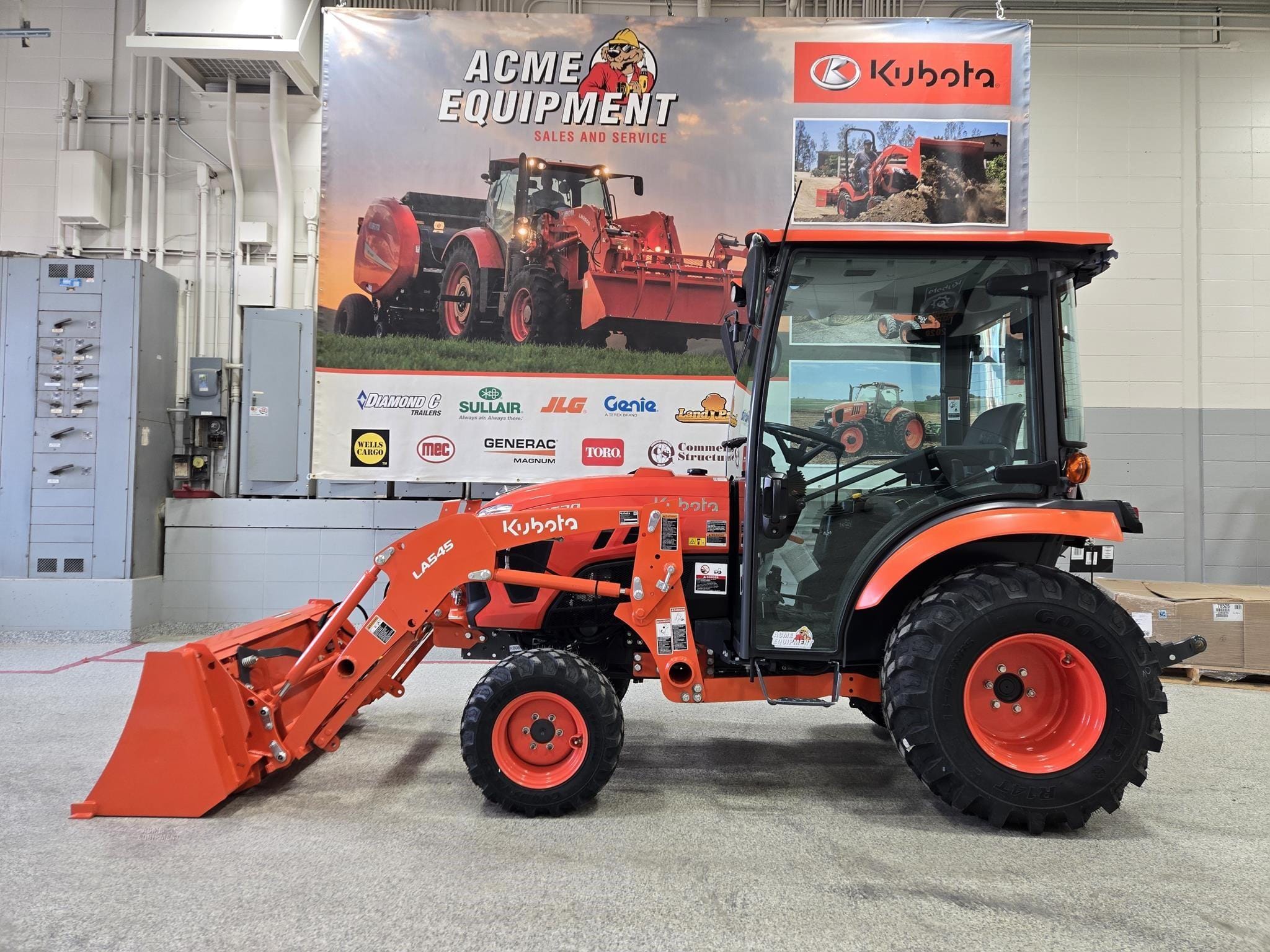 Kubota LX3520HSDC Equipment Image0
