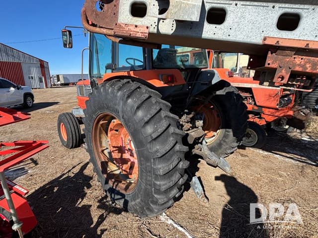 Image of Kubota M120 equipment image 3