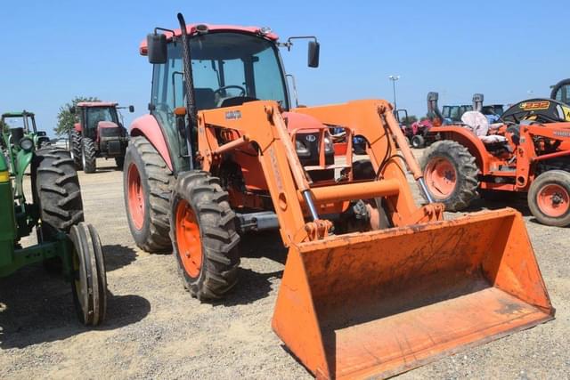 Image of Kubota M7040 equipment image 3