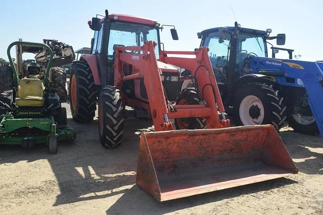 Image of Kubota M105S equipment image 4