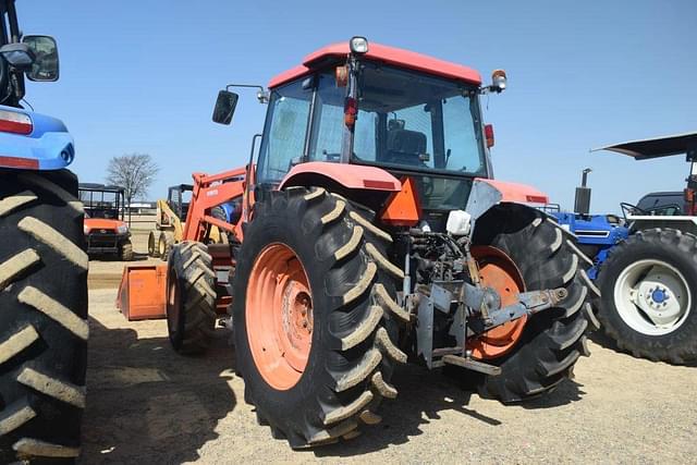 Image of Kubota M105S equipment image 2