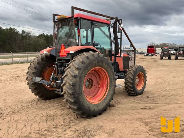 Image of Kubota M105S equipment image 4