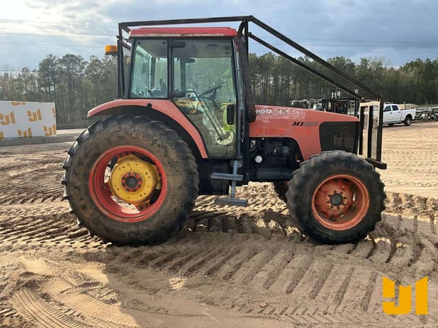 Image of Kubota M105S equipment image 3