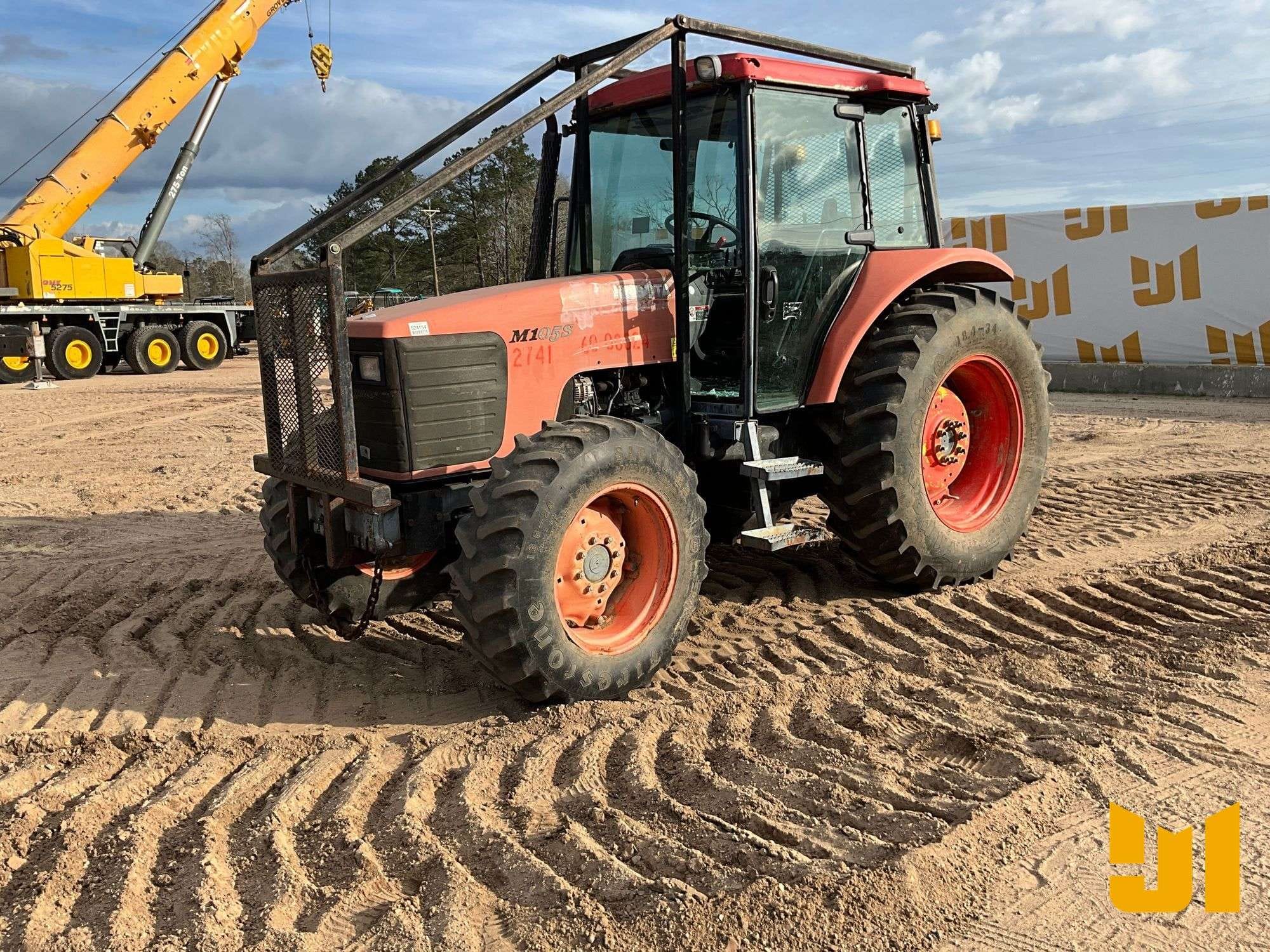 Kubota M105S Equipment Image0