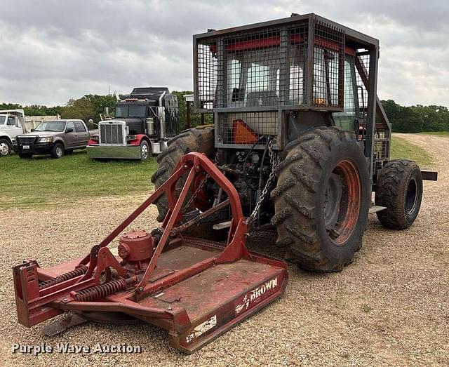 Image of Kubota M105S equipment image 4