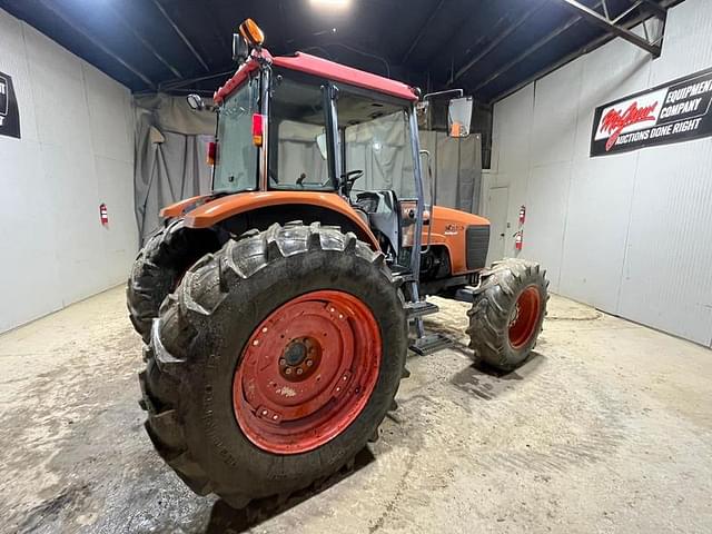 Image of Kubota M105X equipment image 4