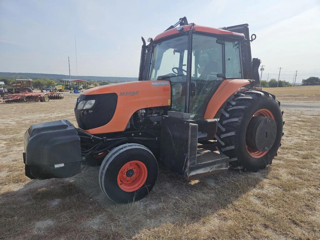 Image of Kubota M108S Primary image