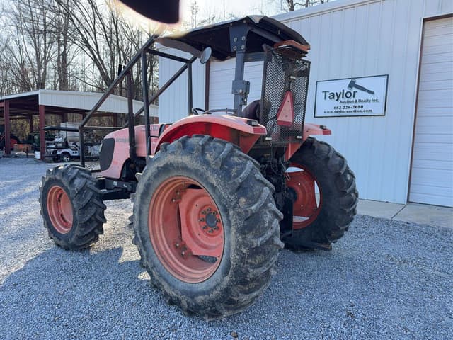 Image of Kubota M108S equipment image 2