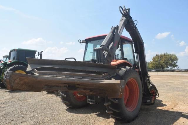 Image of Kubota M108S equipment image 2
