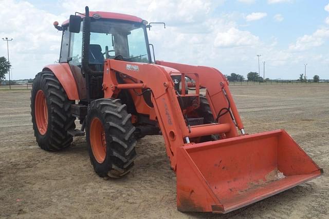 Image of Kubota M108S equipment image 3