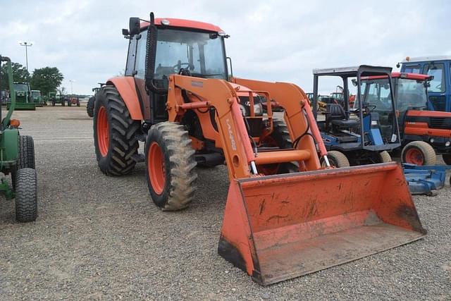 Image of Kubota M108S equipment image 3