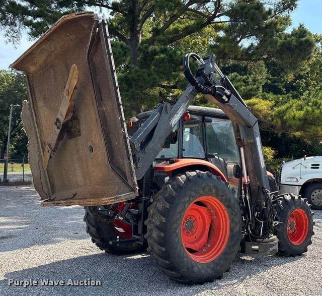 Image of Kubota M108S equipment image 4