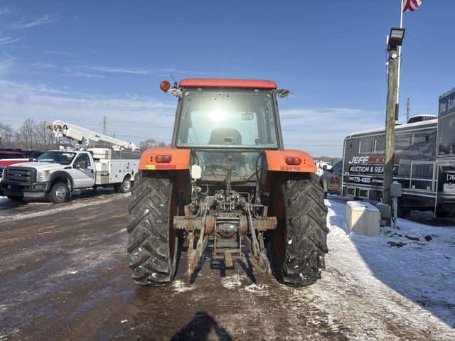 Image of Kubota M108X equipment image 3