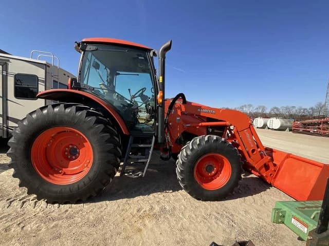 Image of Kubota M110GX equipment image 3