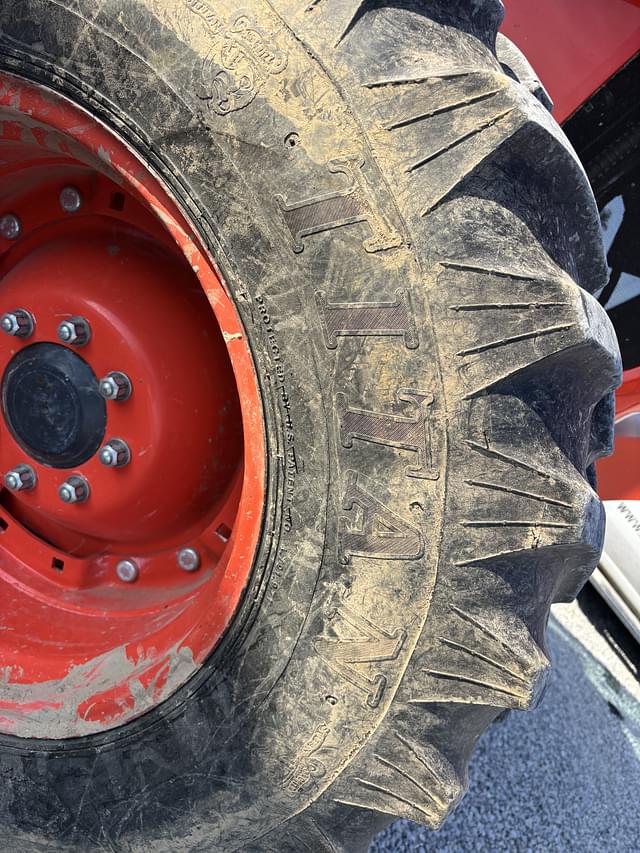 Image of Kubota M110X equipment image 1