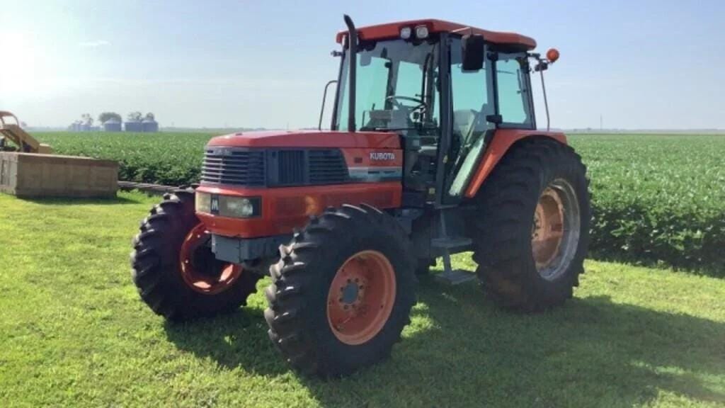 Main image Kubota M120