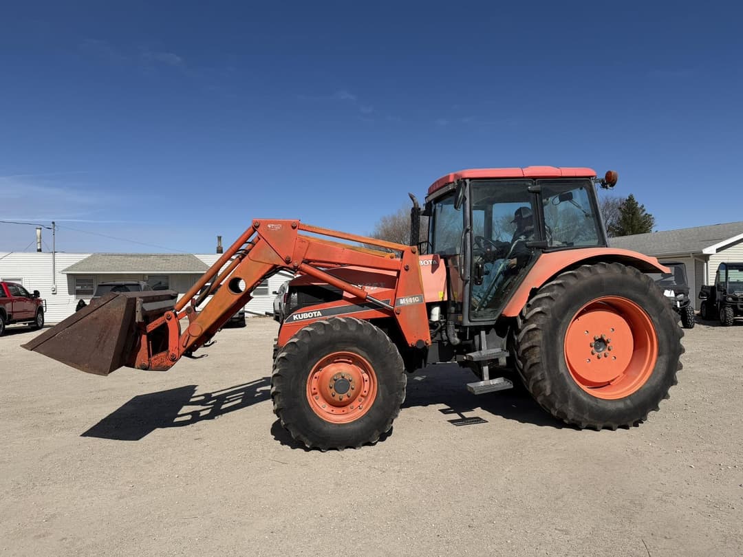 Image of Kubota M125X Primary image