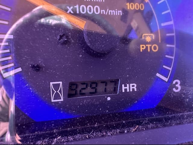 Image of Kubota M125X equipment image 4