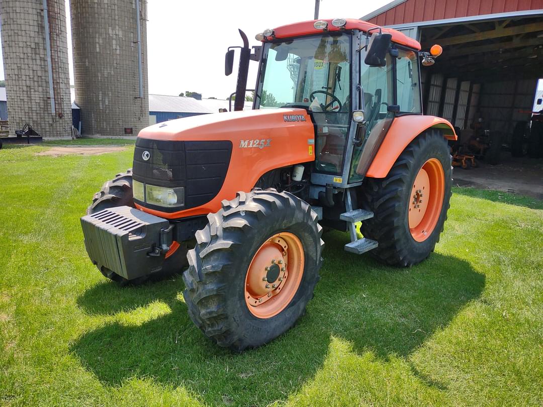 Image of Kubota M125X Primary image