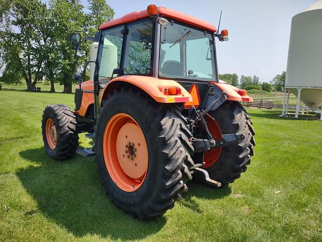 Image of Kubota M125X equipment image 2