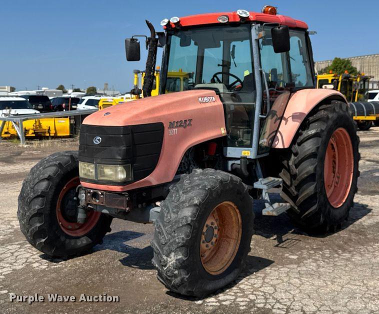 Image of Kubota M125X Primary image