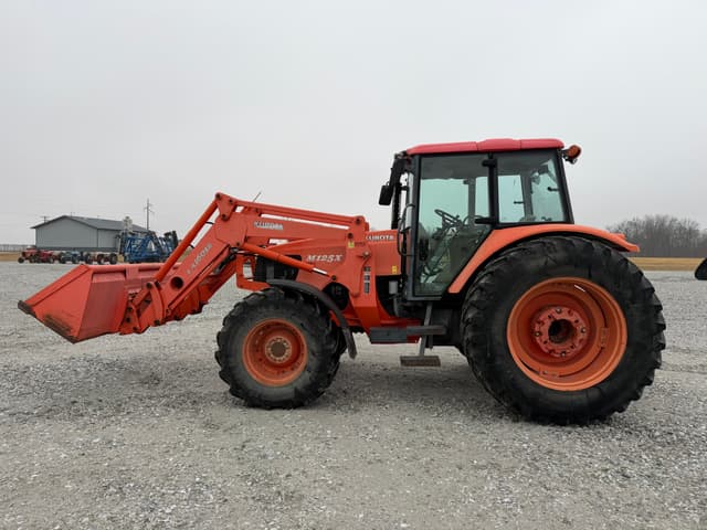 Image of Kubota M125X equipment image 3