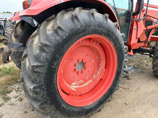 Image of Kubota M125X equipment image 4