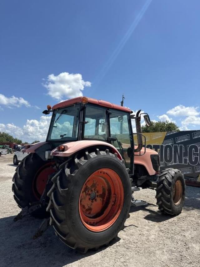 Image of Kubota M125X equipment image 3