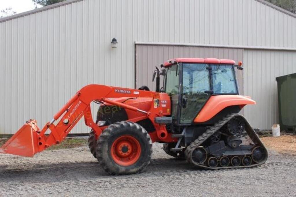 Main image Kubota M126X
