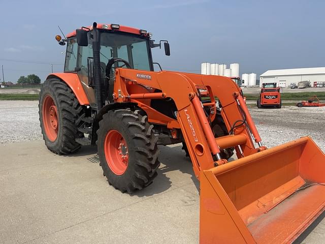 Image of Kubota M135X equipment image 3