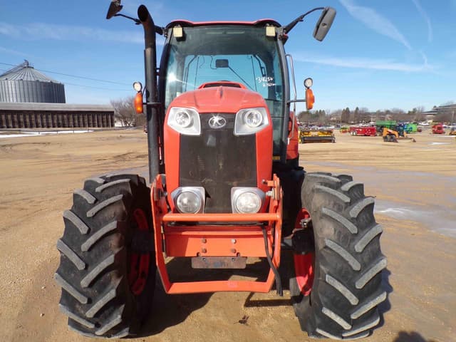 Image of Kubota M135GX equipment image 2