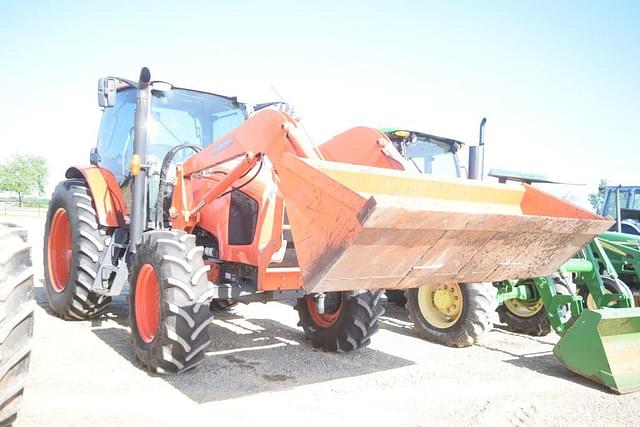 Image of Kubota M135GX equipment image 3